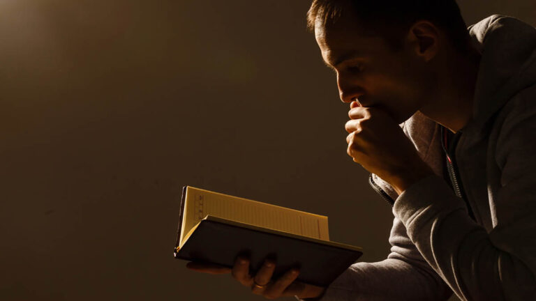 Cara a Cara con Dios: Encuentro Íntimo y Transformador