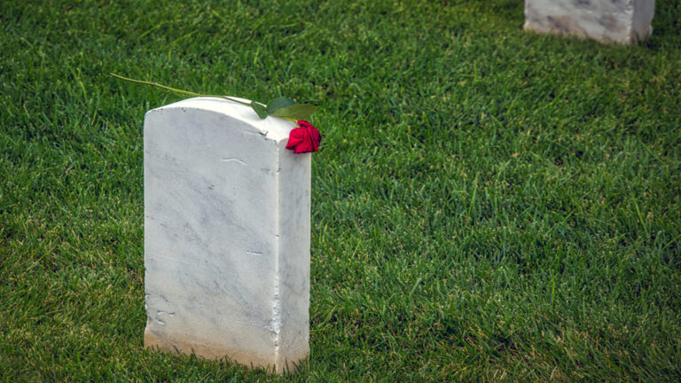 Morir a ti mismo: camino hacia una vida nueva