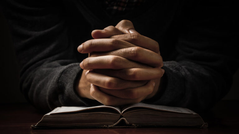 Empieza Tu Día en Oración