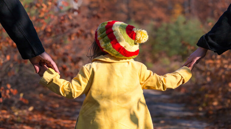 Lo que tus hijos necesitan más que toda tu atención